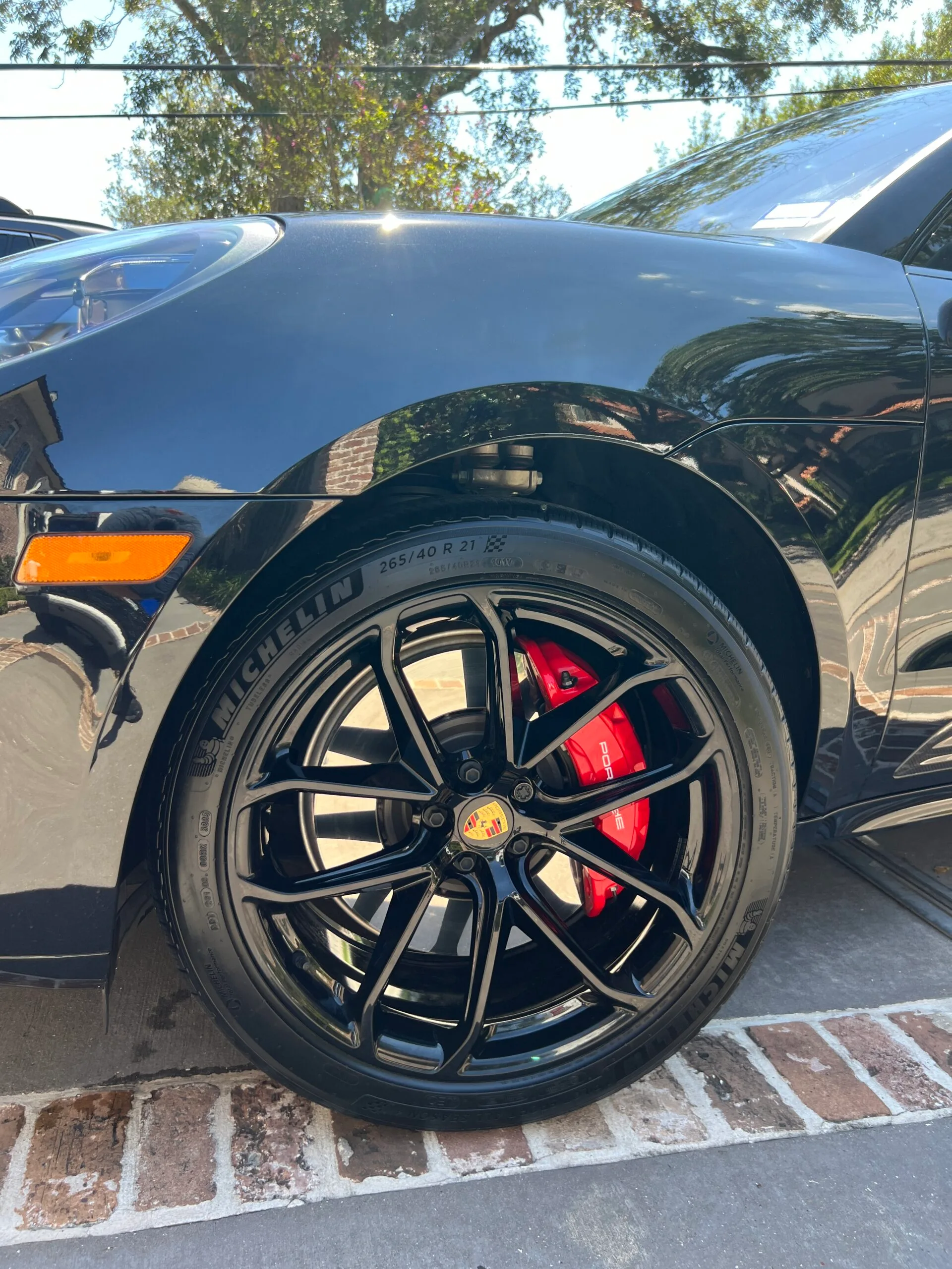 Wash & Polish — Gloss Enhancement