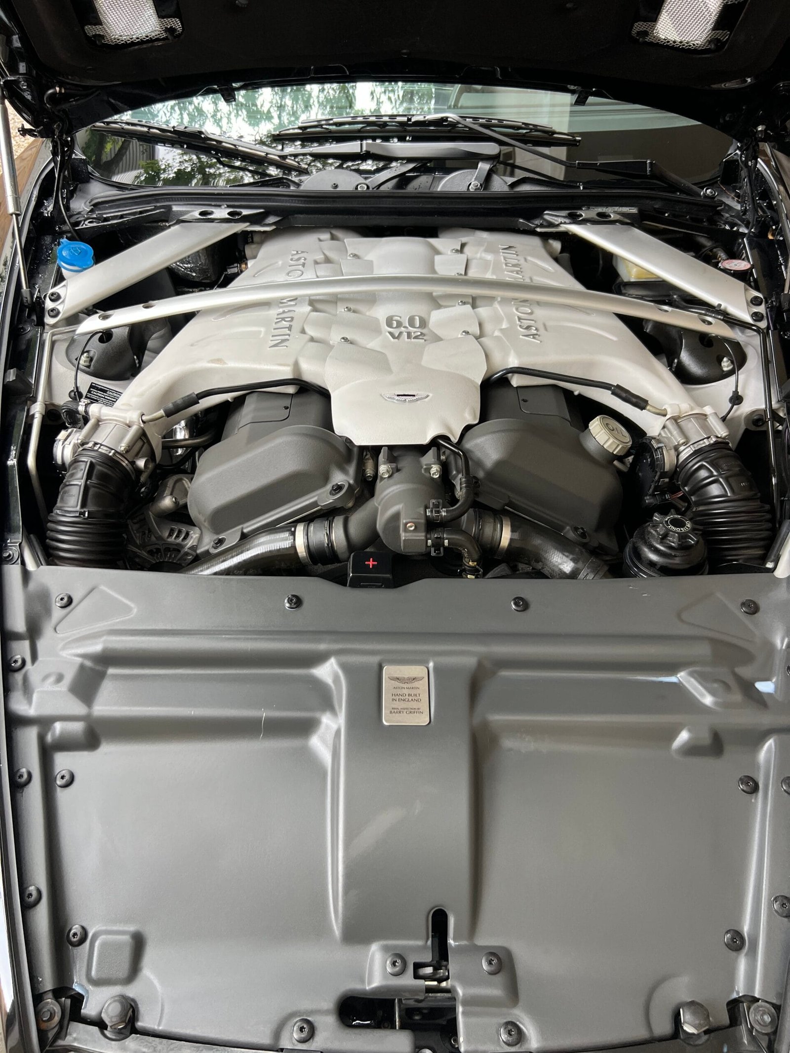 mobile exterior detailing houston engine bay cleaning