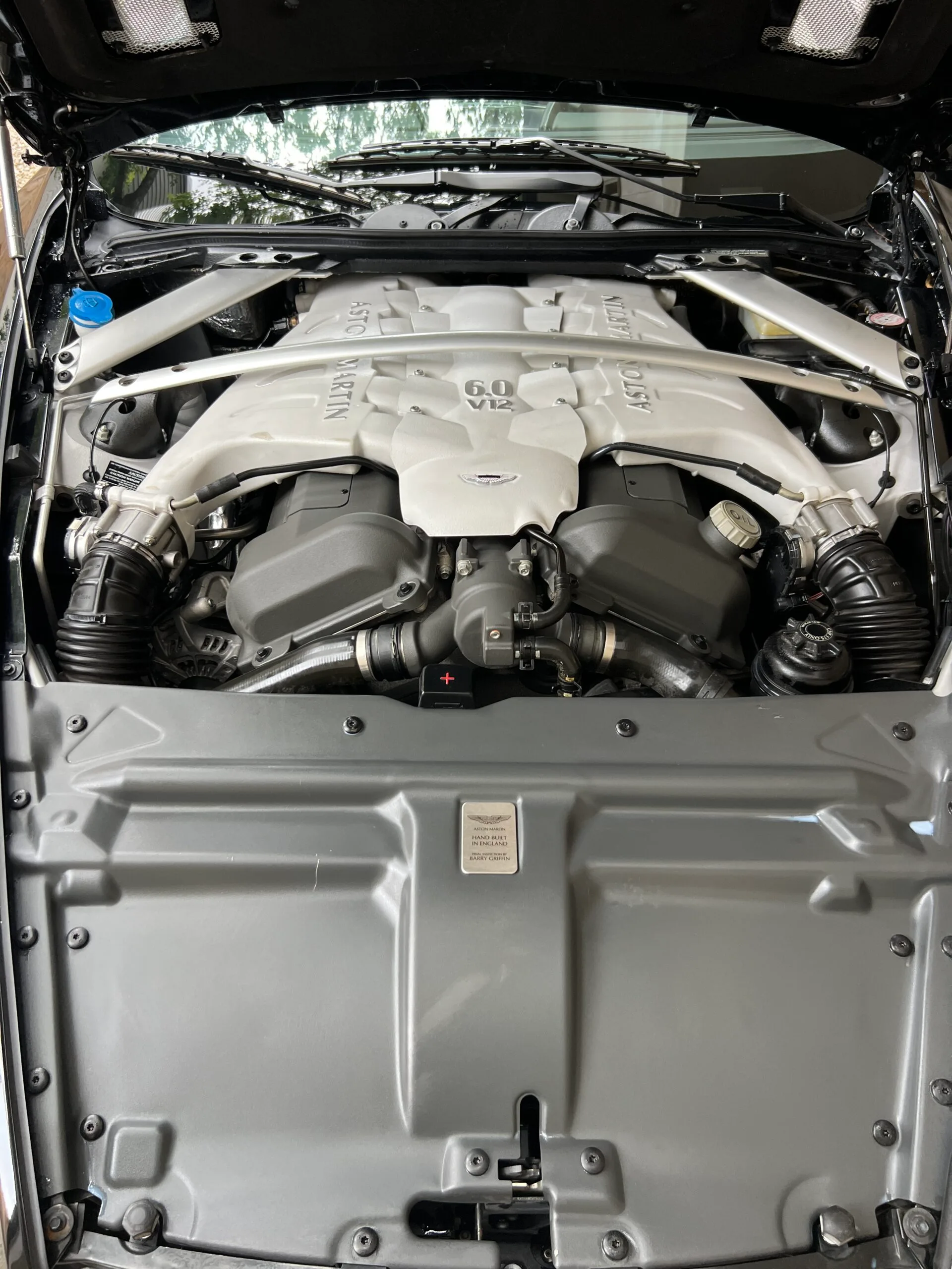 mobile exterior detailing houston engine bay cleaning