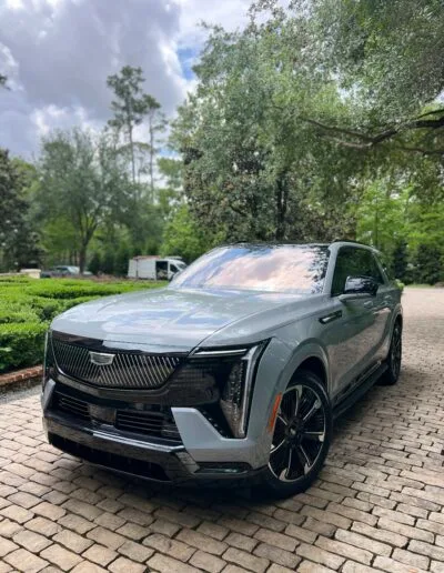 Azul Car Club maintenance detail service at a Houston home