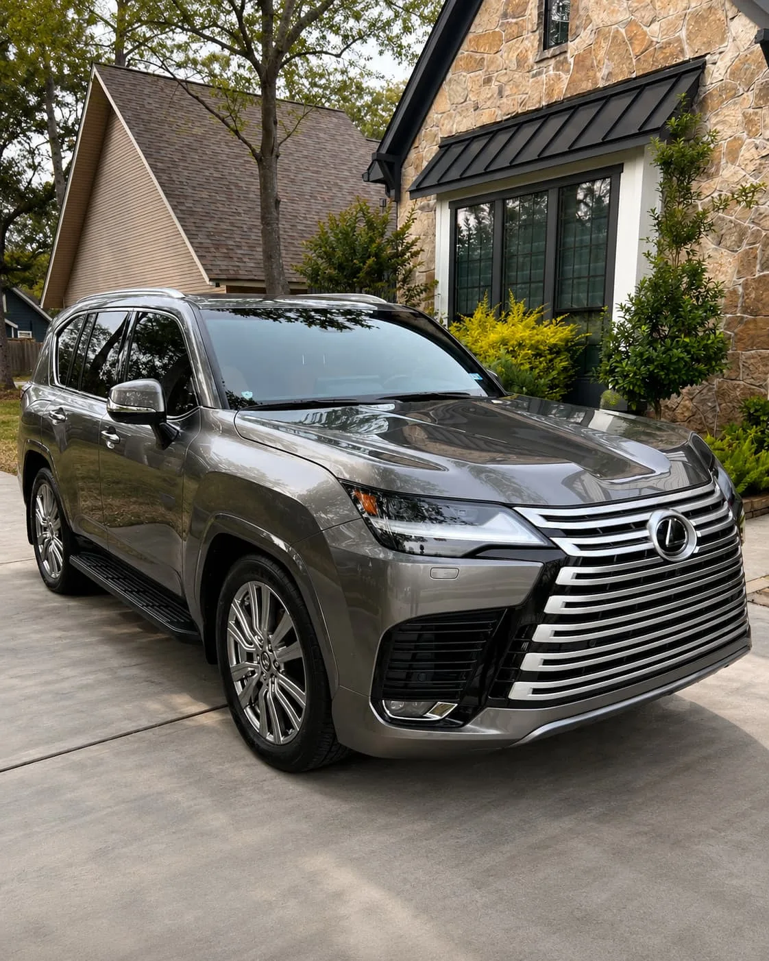 lexus-lx-exterior-detailing-houston Lexus LX after exterior detailing and finish care by Azul Auto Detailing