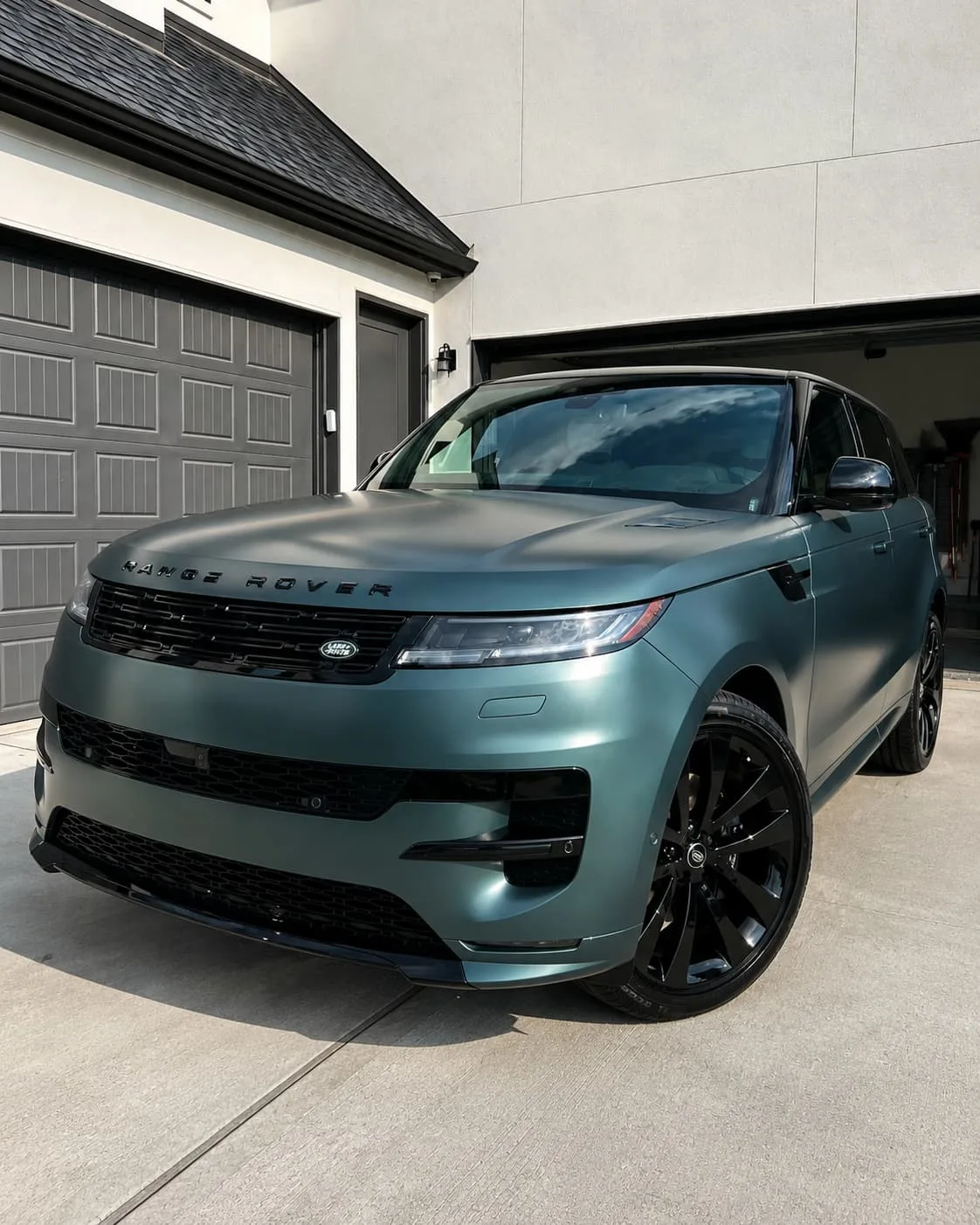 range-rover-sport-mobile-detailing-houston Range Rover Sport after premium mobile detailing service in Houston