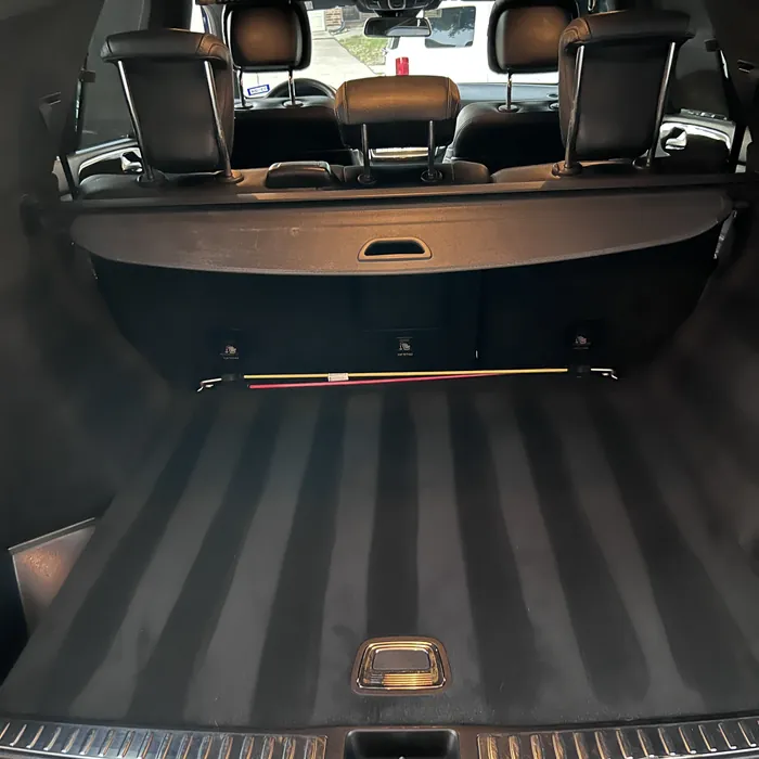 Mercedes GLE cargo area after vacuuming and cleaning