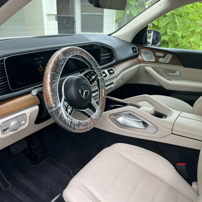 Mercedes-Benz SUV interior with cream leather after an interior detail